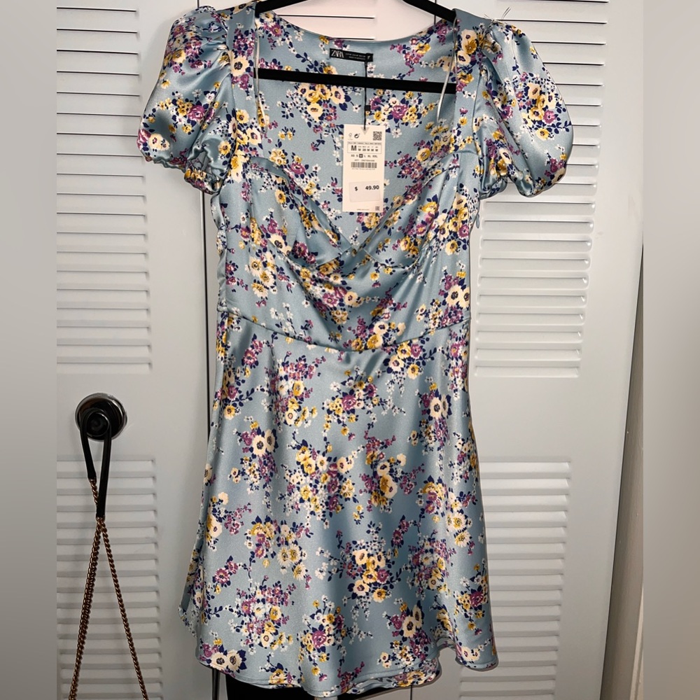 Zara Floral mini dress with puff sleeves